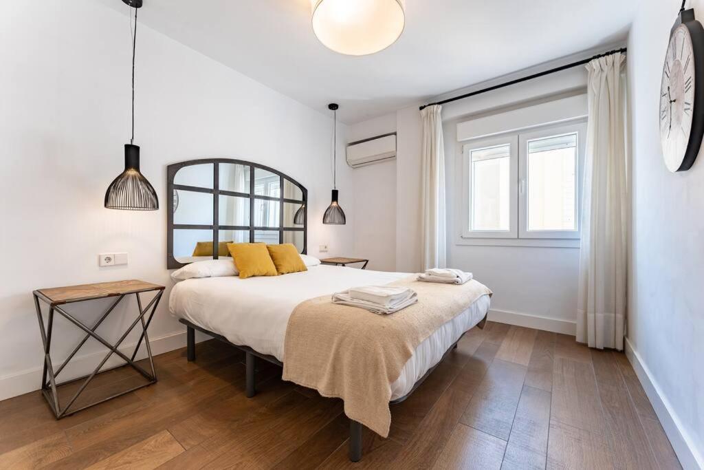 Super Flat With Terrace And Free Parking Lejlighed
